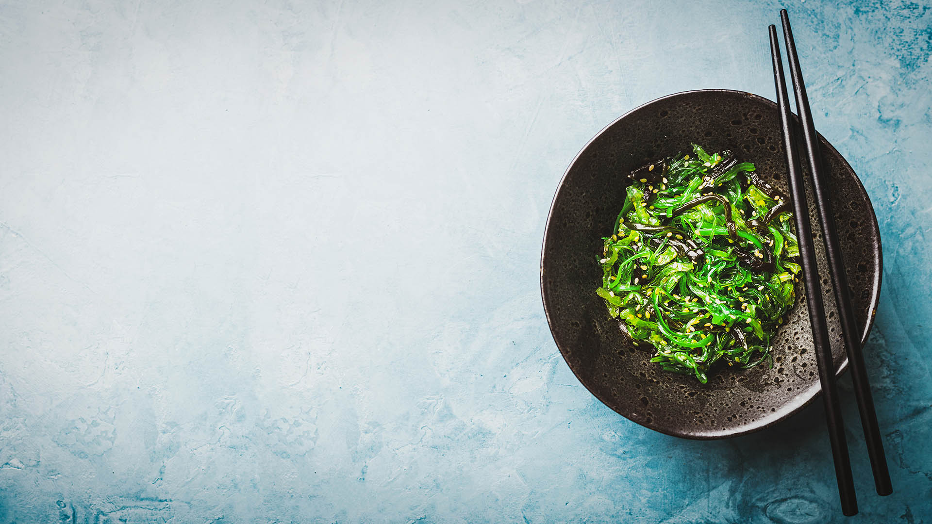 le alghe sono veri e propri super-alimenti. Ricche in oligoelementi possono diventare veri e propri piatti gourmet